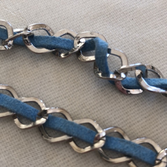 multi strand turquoise color and silver tone necklace - Picture 9 of 12